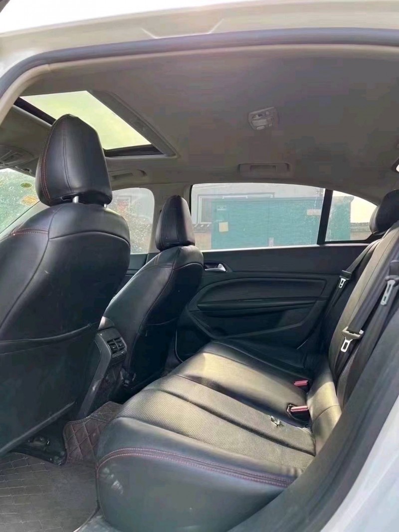 北京18年标致4084