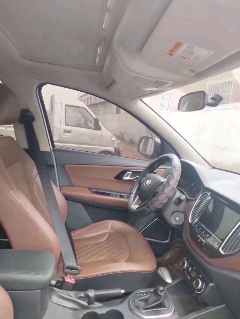 北京19年一汽森雅R76