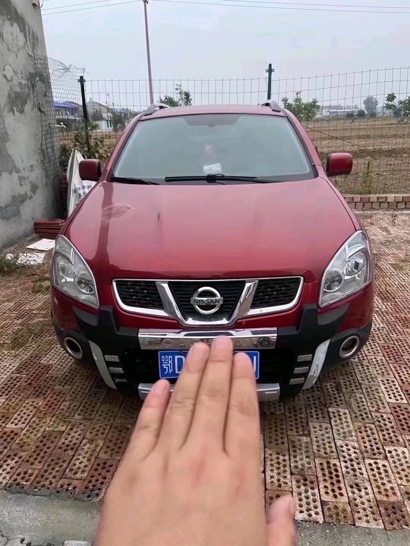 北京14年日产逍客1