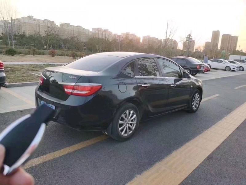 北京15年别克英朗GT7