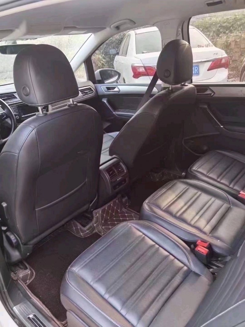 北京18年大众途安4