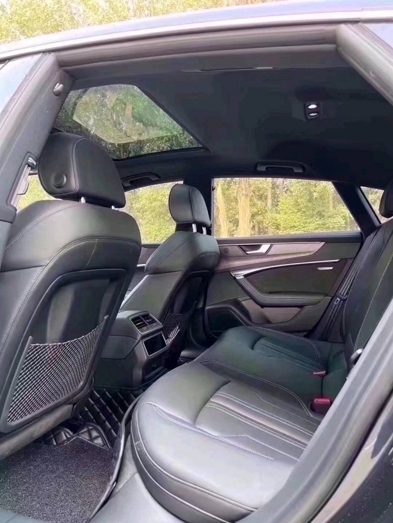 北京21年奥迪A7L6