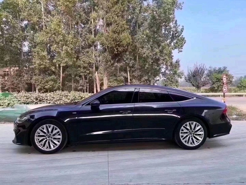 北京21年奥迪A7L7