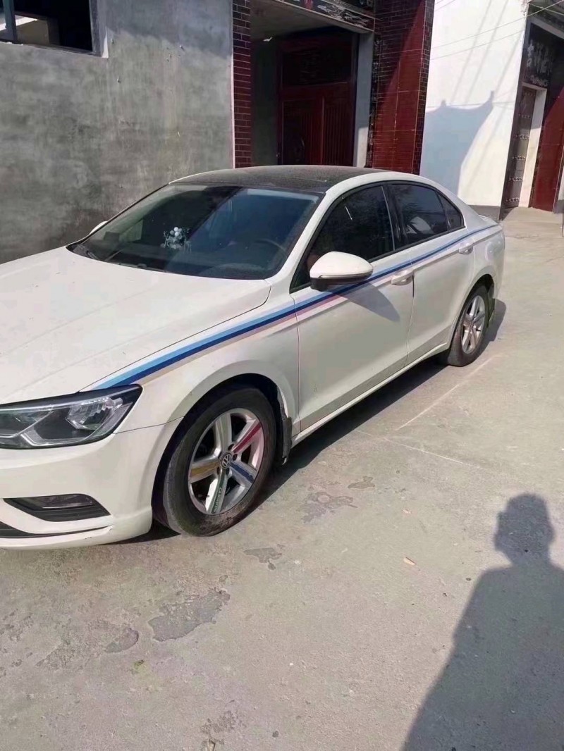 北京17年大众凌渡2