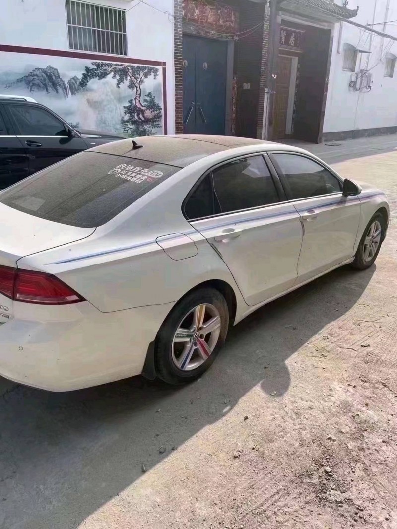 北京17年大众凌渡6