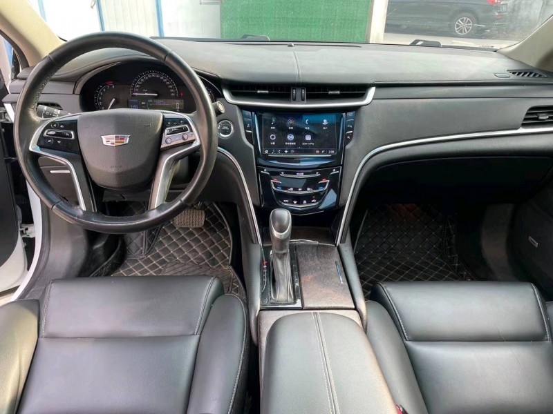 济宁18年凯迪拉克XTS4