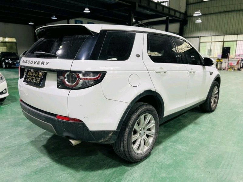 东莞17年路虎发现8