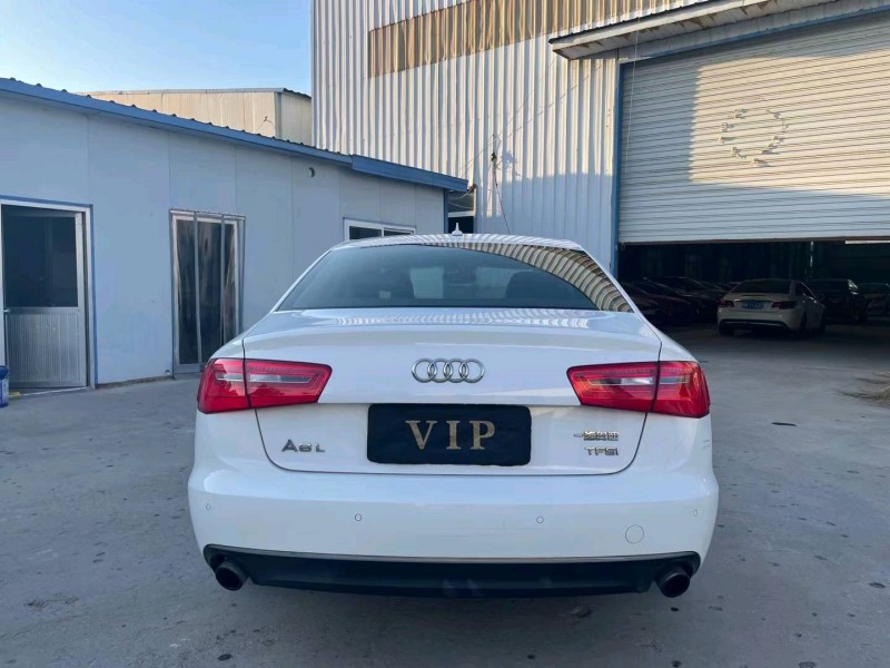 济宁16年奥迪A6L1