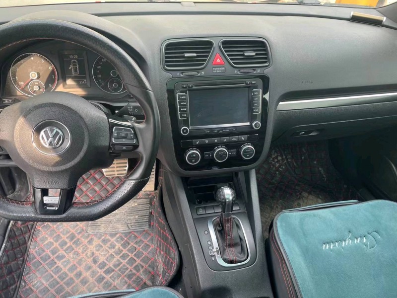 济宁14年大众尚酷5