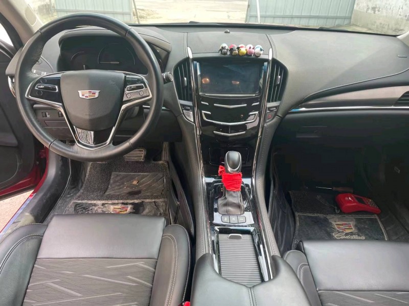 济宁19年凯迪拉克ATS-L4