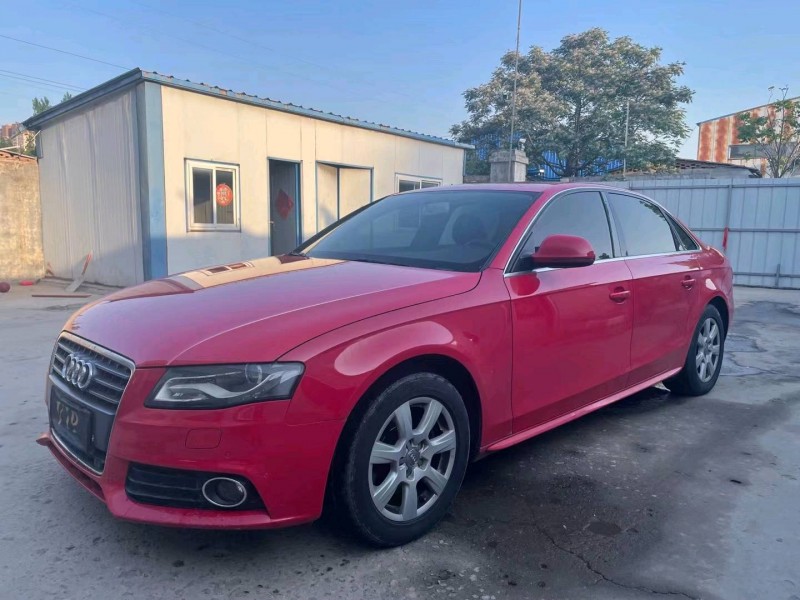 济宁12年奥迪A4L3