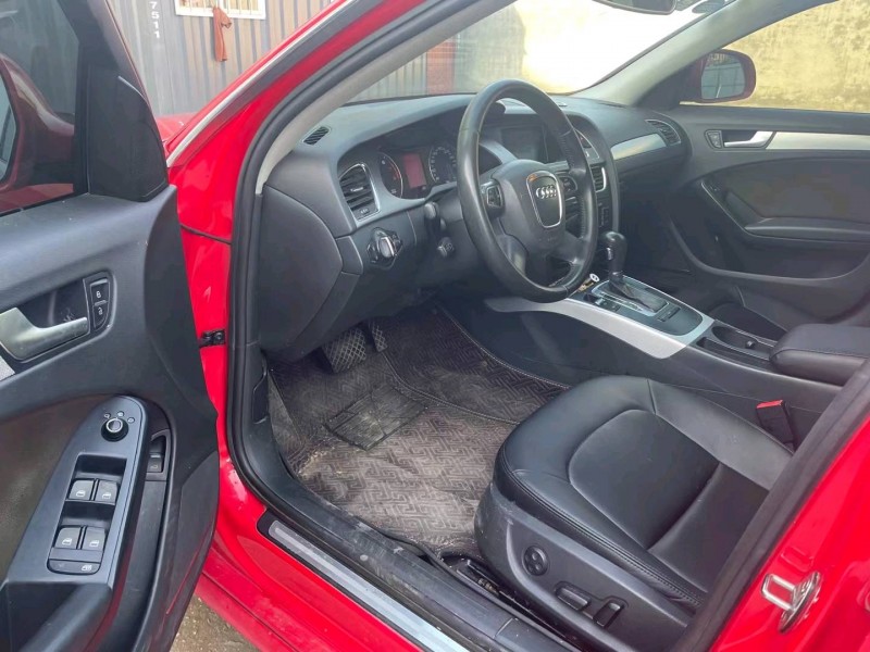 济宁12年奥迪A4L6