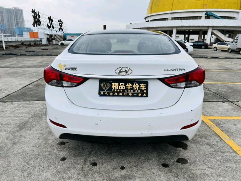 东莞17年现代朗动8