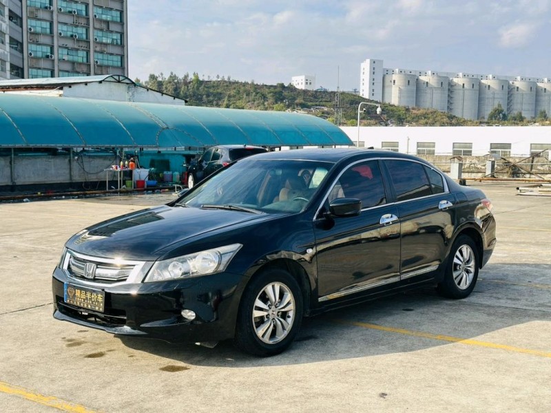 东莞10年本田雅阁3