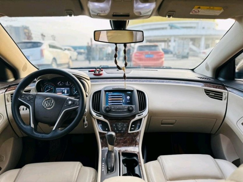 东莞15年别克君越4