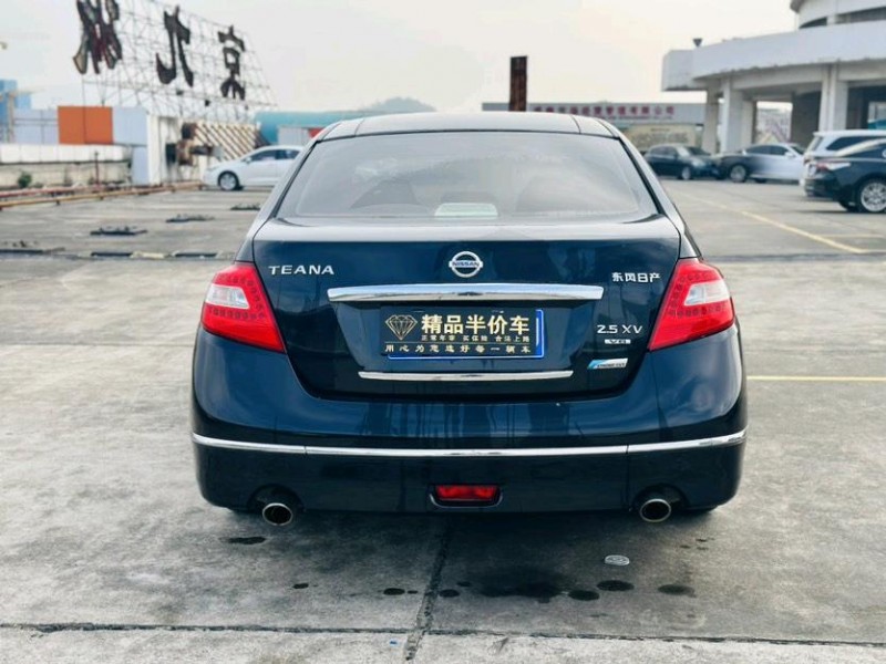 东莞10年日产天籁8