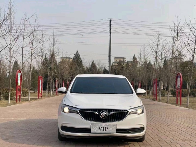 石家庄18年别克英朗1