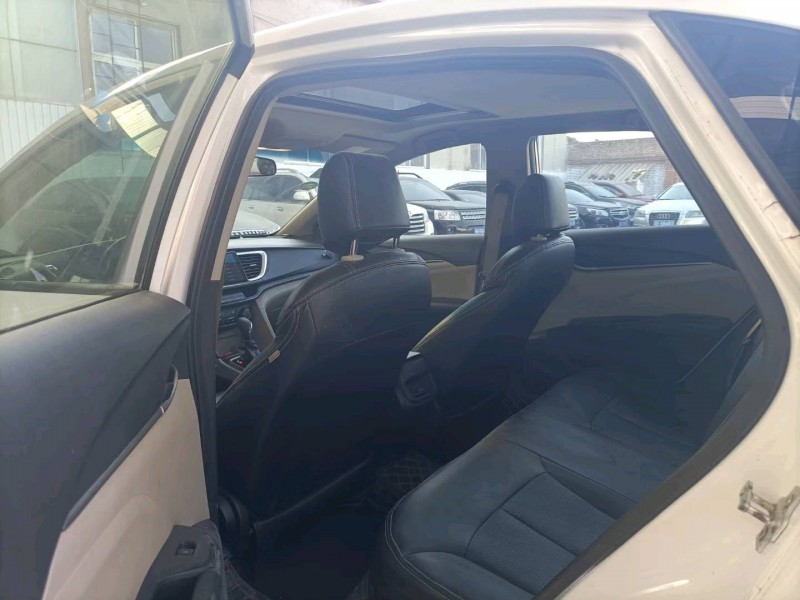 保定16年别克英朗5