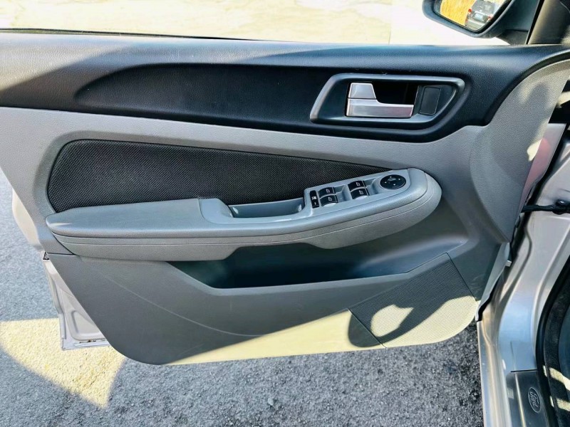 沈阳12年福特福克斯3