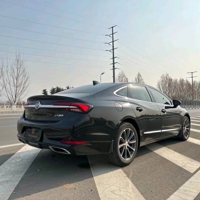 枣庄20年别克君越8