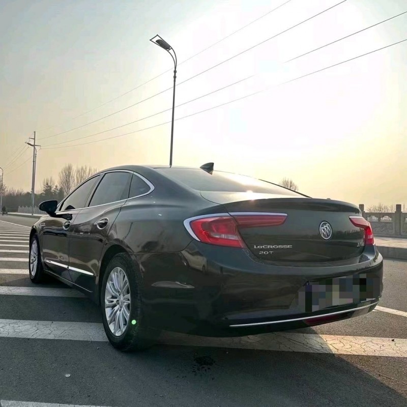 枣庄19年别克君越1