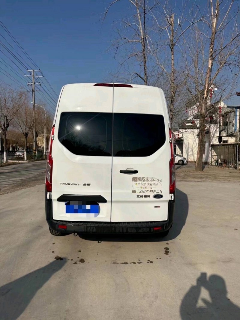 枣庄21年福特全顺3