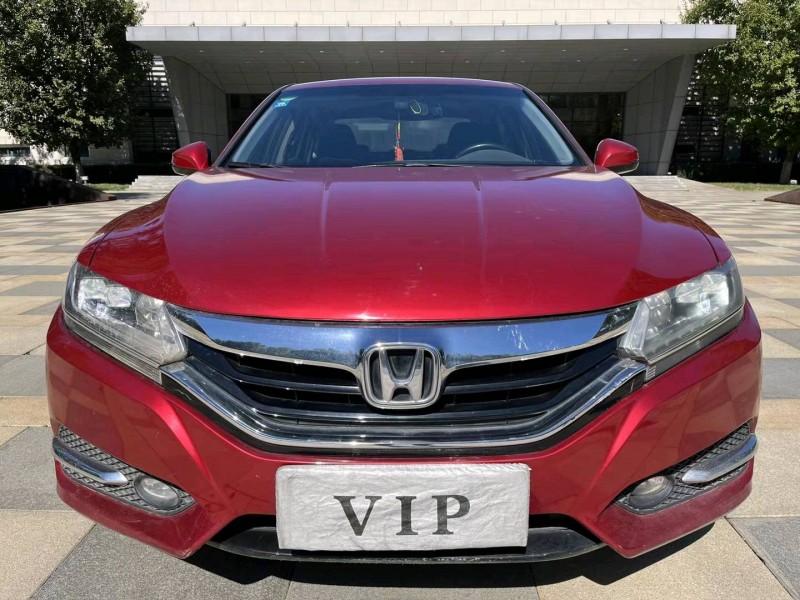 沈阳16年本田思铂睿1