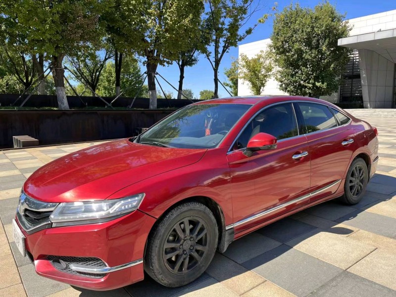 沈阳16年本田思铂睿2