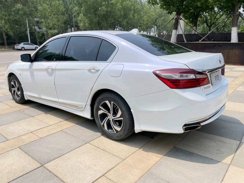 沈阳16年本田雅阁7