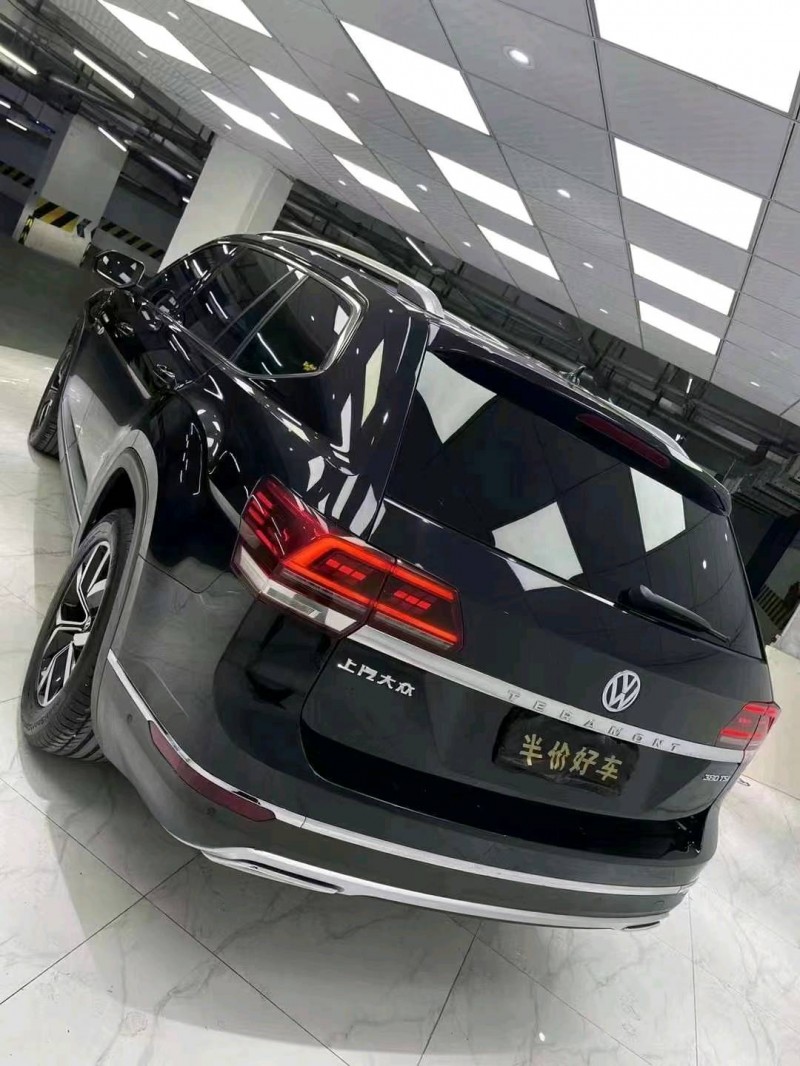 成都19年大众途昂4