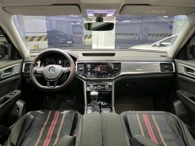 成都19年大众途昂9