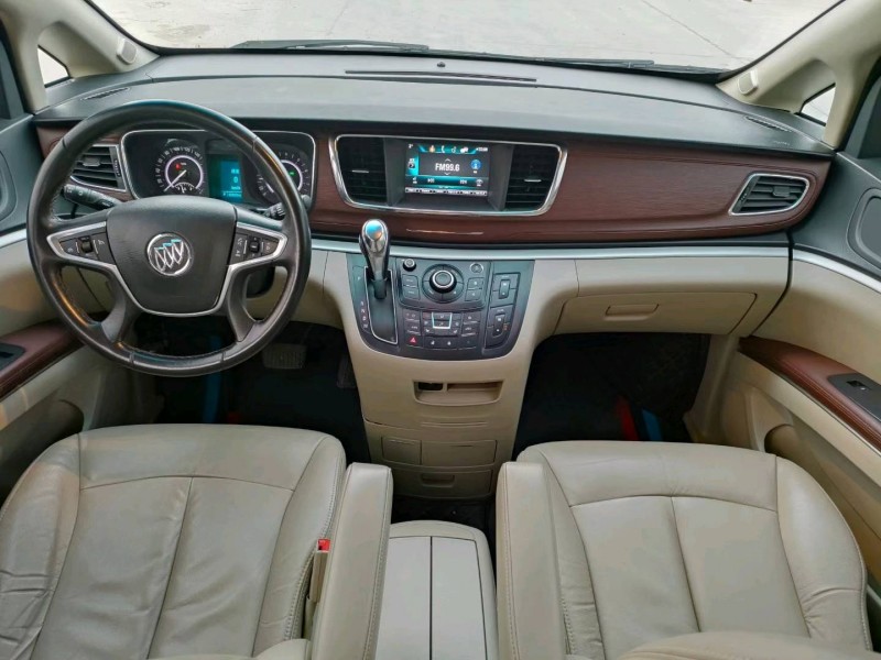 徐州18年别克GL87