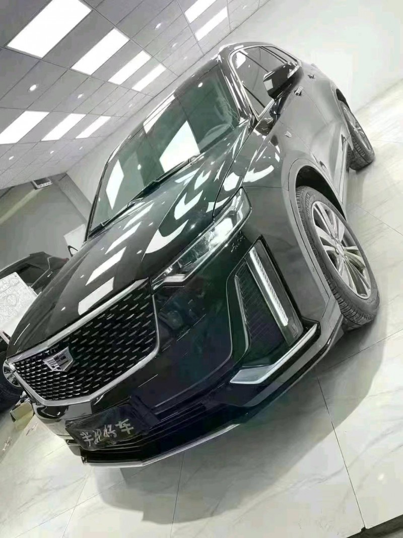 成都20年凯迪拉克XT62