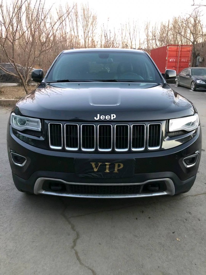 沈阳14年Jeep大切诺基1