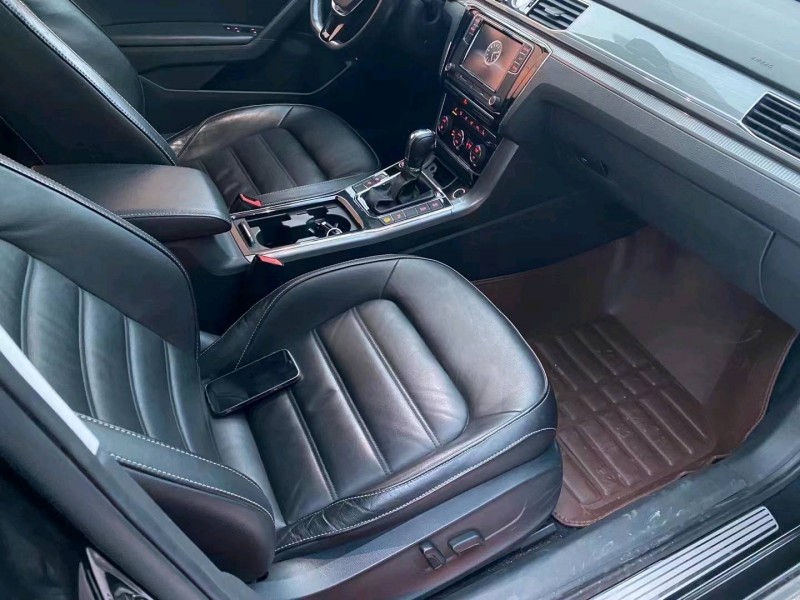 济南18年大众帕萨特8