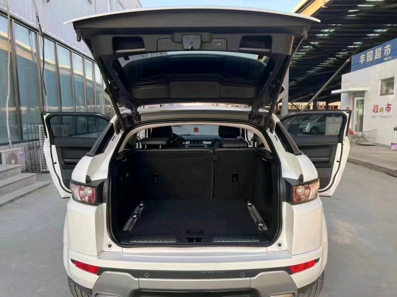 烟台12年路虎极光3