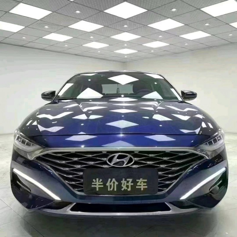 成都20年现代菲斯塔1