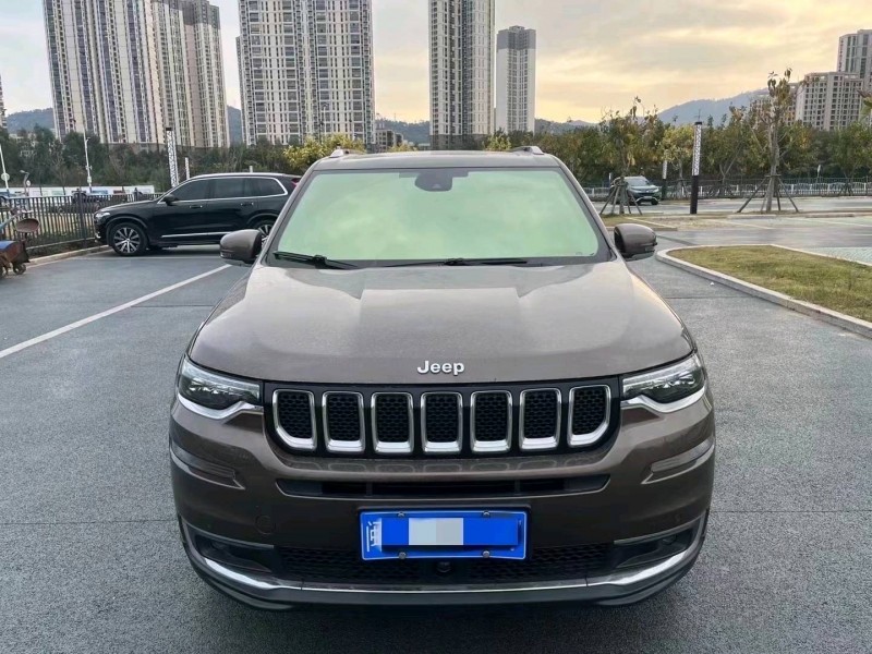 廈門19年Jeep指揮官1