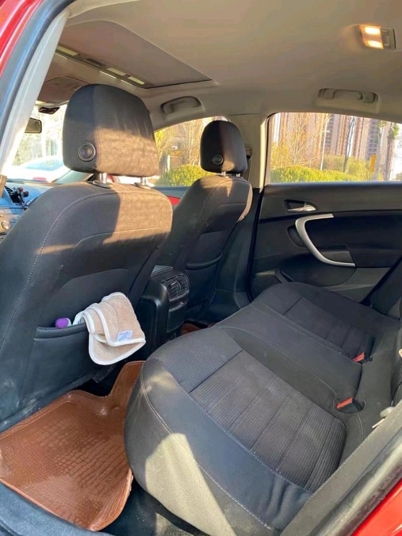 沈阳10年别克君威7