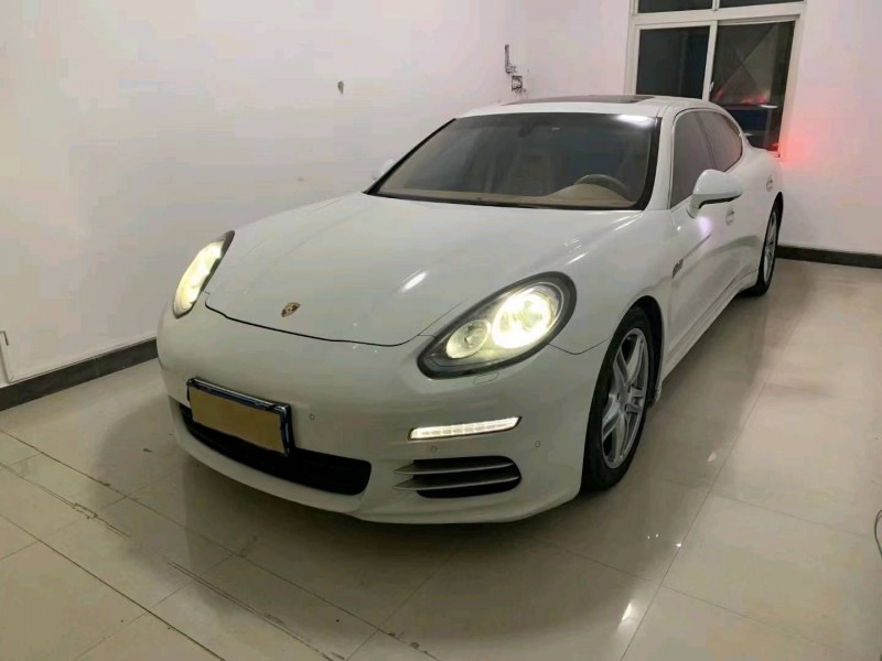梧州15年保时捷帕拉梅拉3