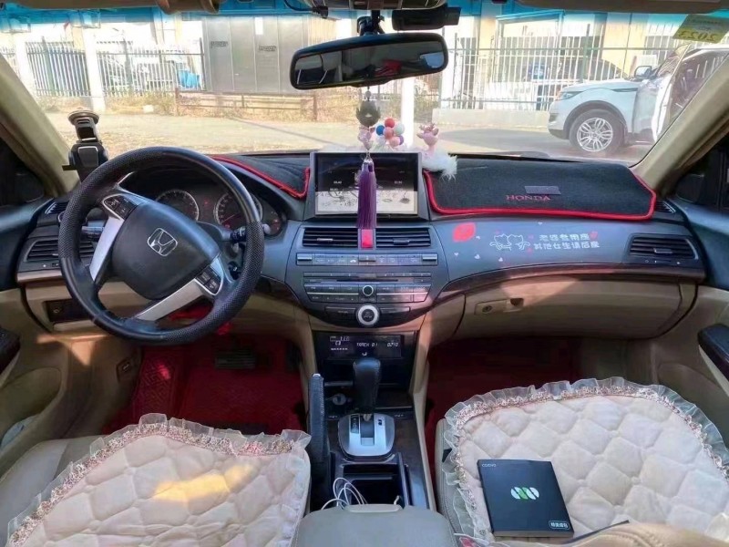 沈阳13年本田雅阁7