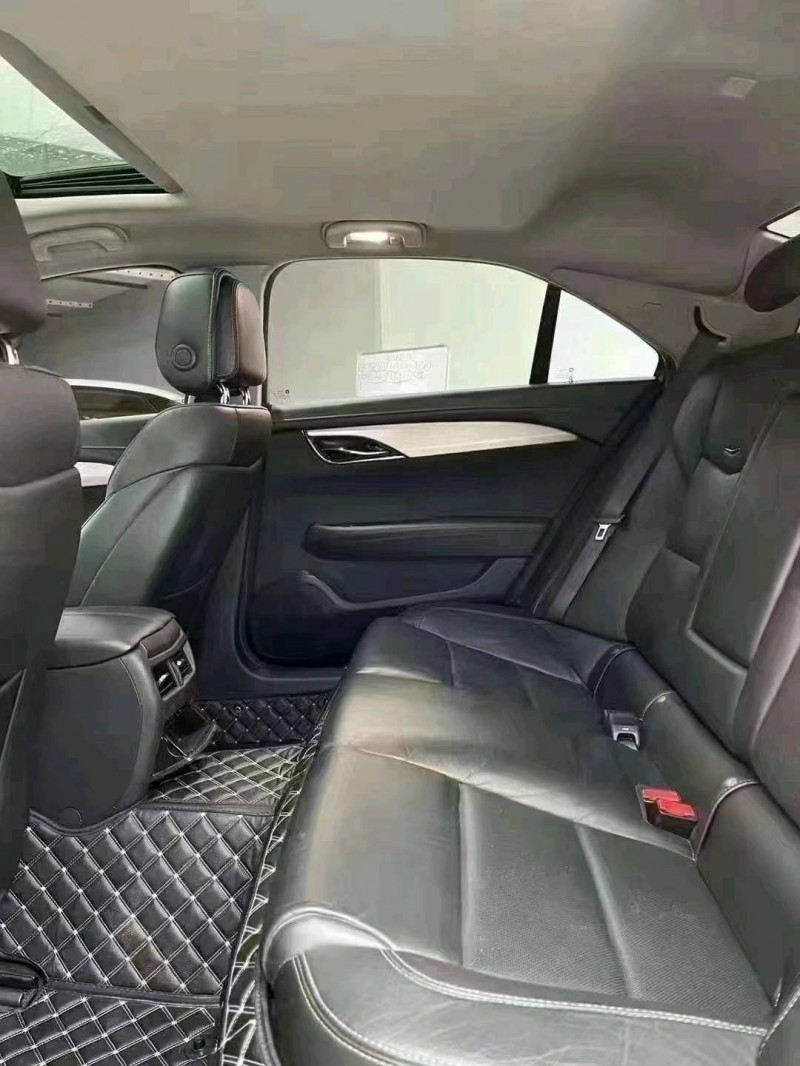 成都18年凯迪拉克ATS7