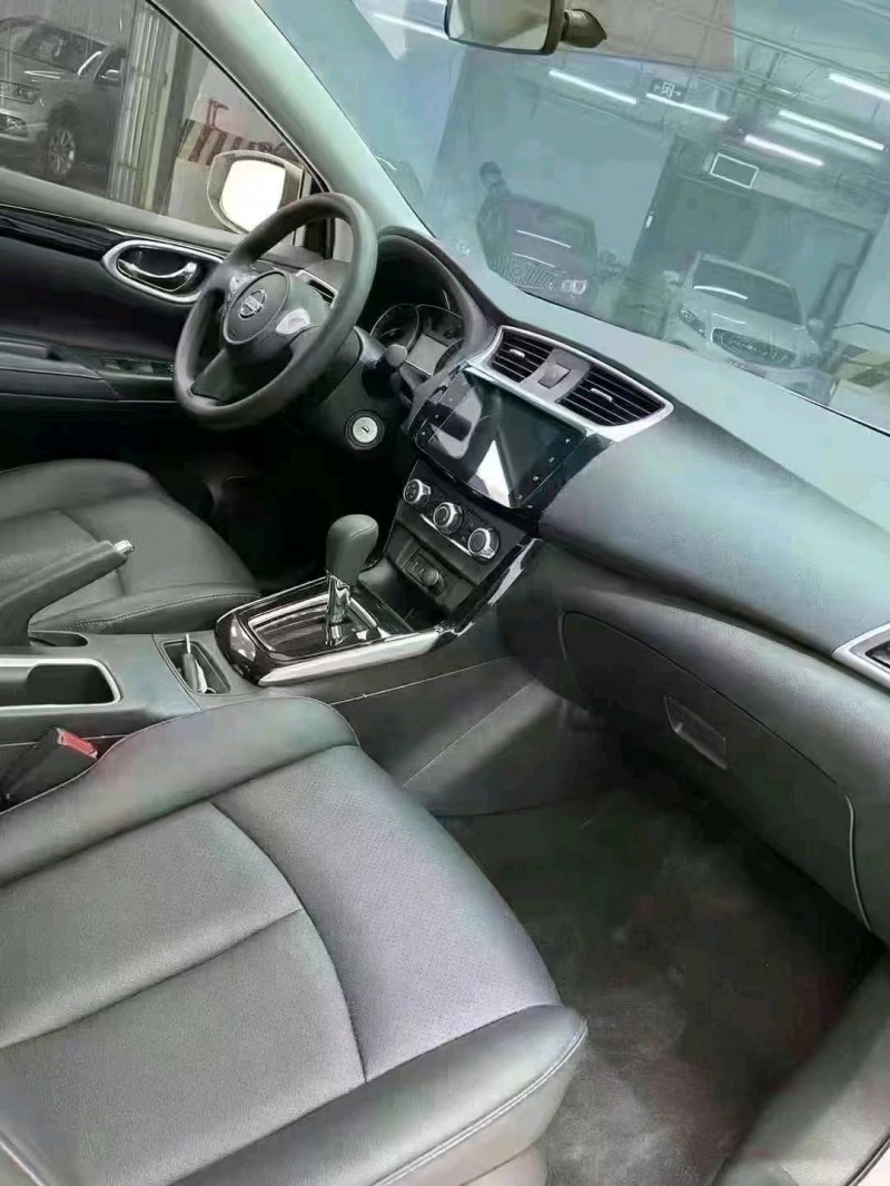 成都20年日产轩逸8