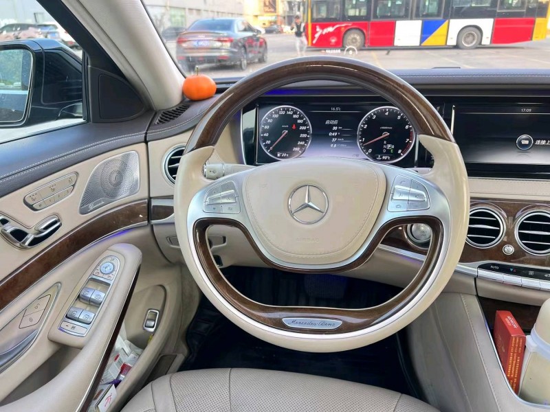 广州15年奔驰S6