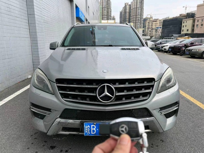 广州13年奔驰ML1