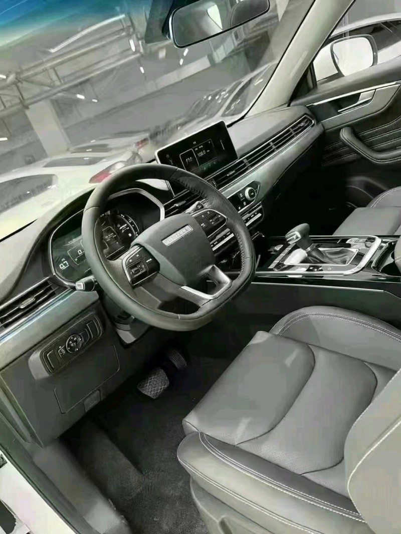 成都22年奇瑞捷途X704