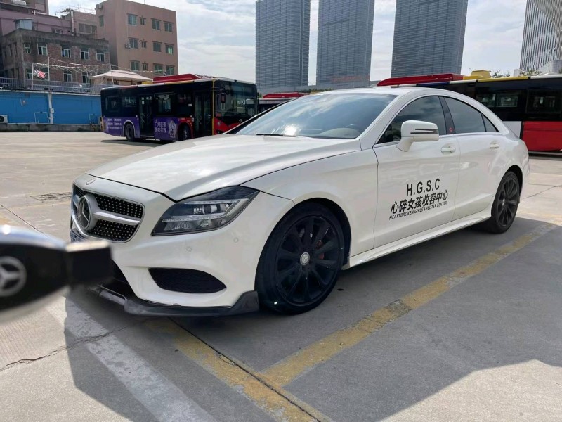 广州16年奔驰CLS8