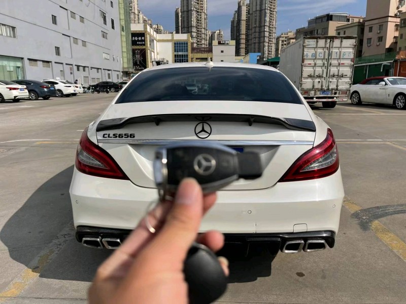 广州16年奔驰CLS1