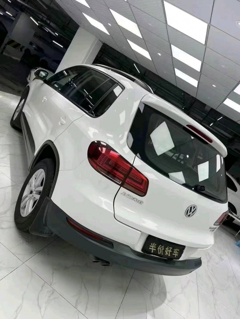 成都16年大众途观4