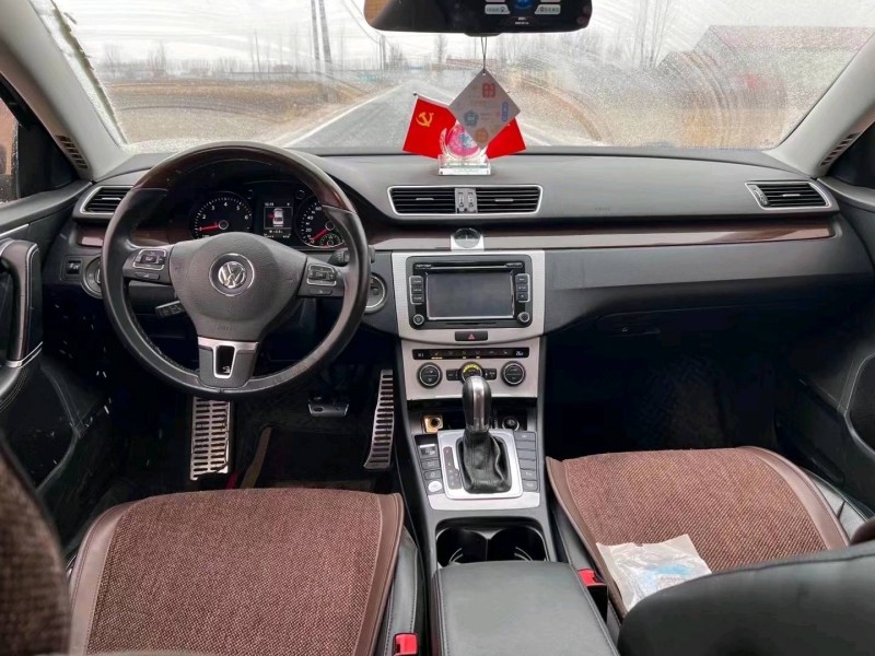 济南15年大众迈腾4